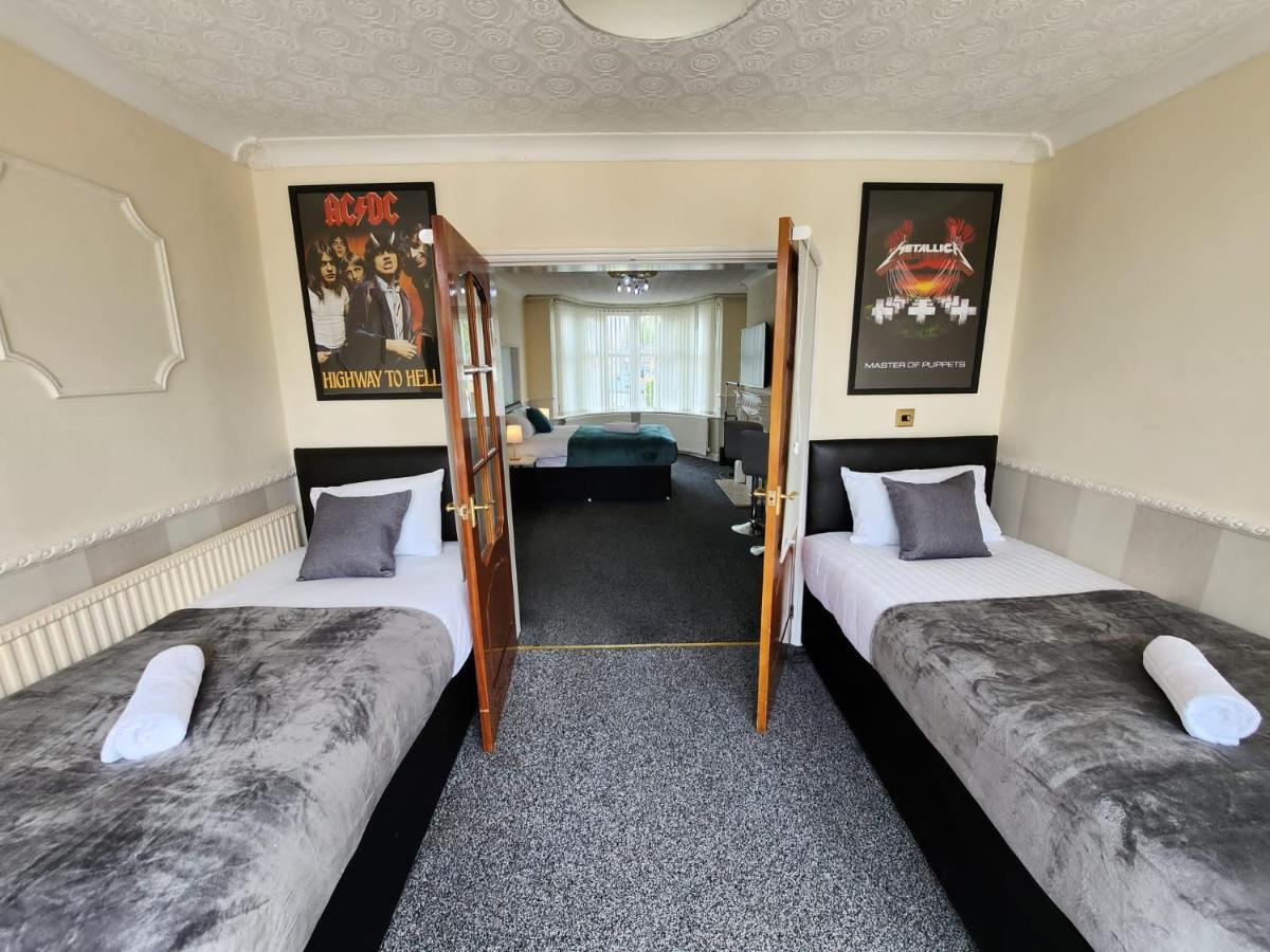 Sheldon Shared House Hotel Solihull Exterior photo