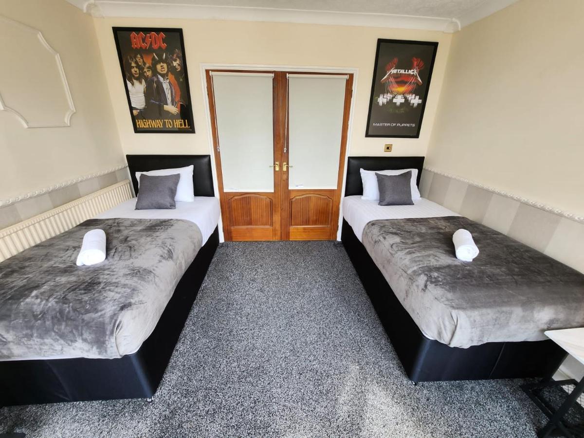 Sheldon Shared House Hotel Solihull Exterior photo