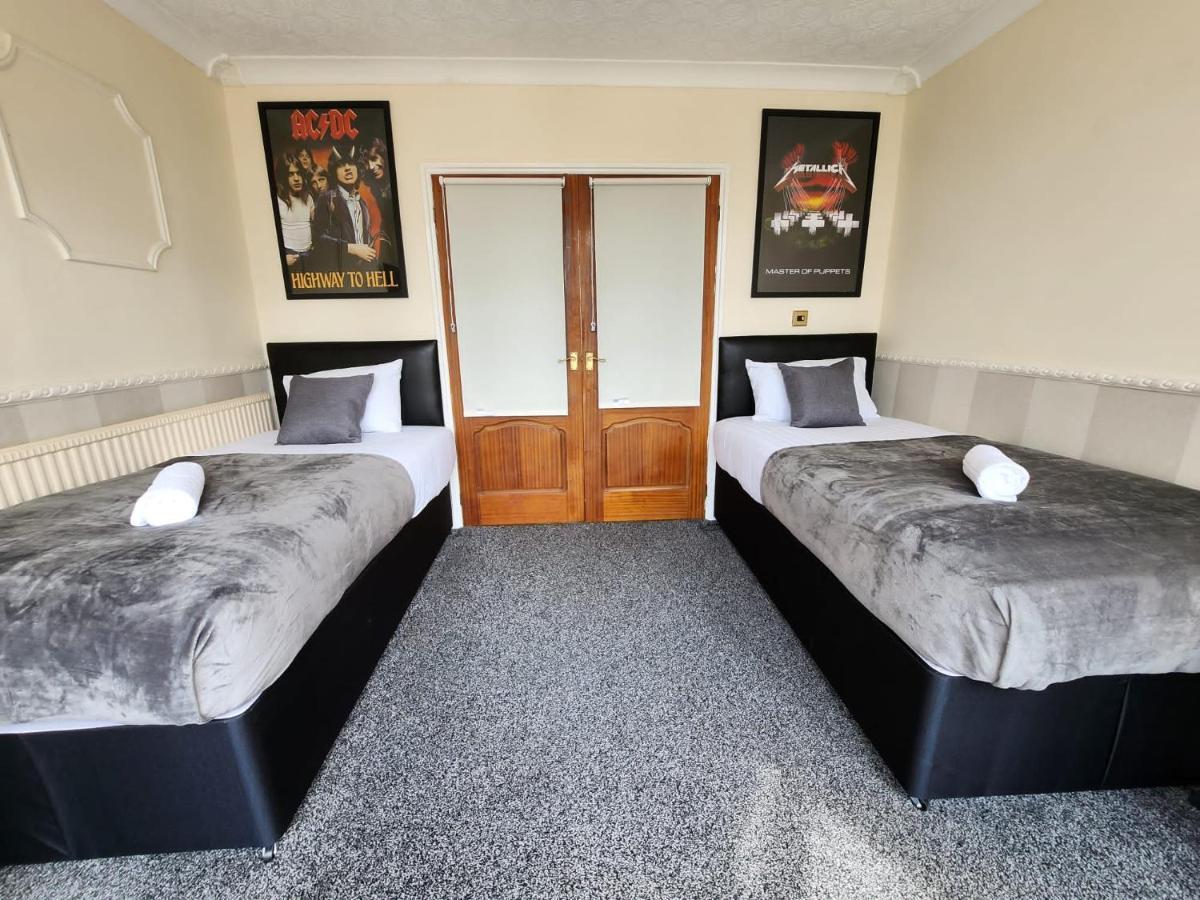 Sheldon Shared House Hotel Solihull Exterior photo
