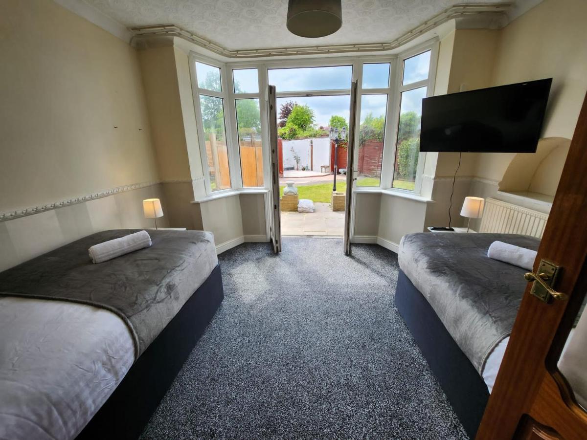 Sheldon Shared House Hotel Solihull Exterior photo