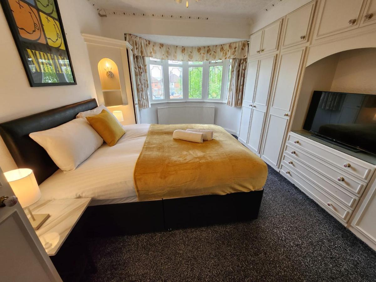 Sheldon Shared House Hotel Solihull Exterior photo